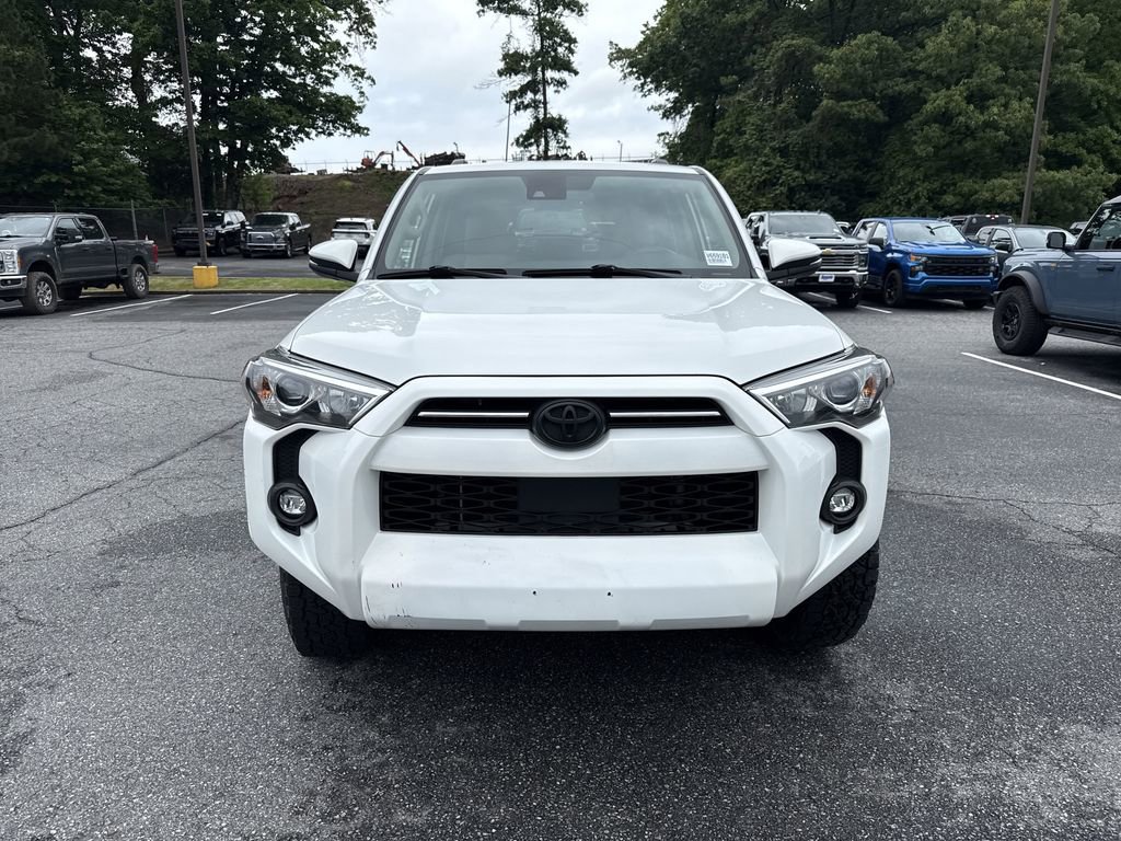 Used 2022 Toyota 4Runner SR5 Premium AWD/4WD image 2