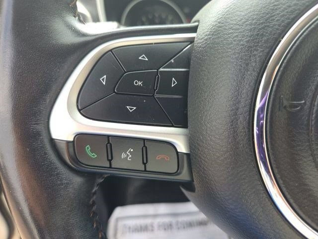 Used 2018 Jeep Compass Limited AWD/4WD image 17