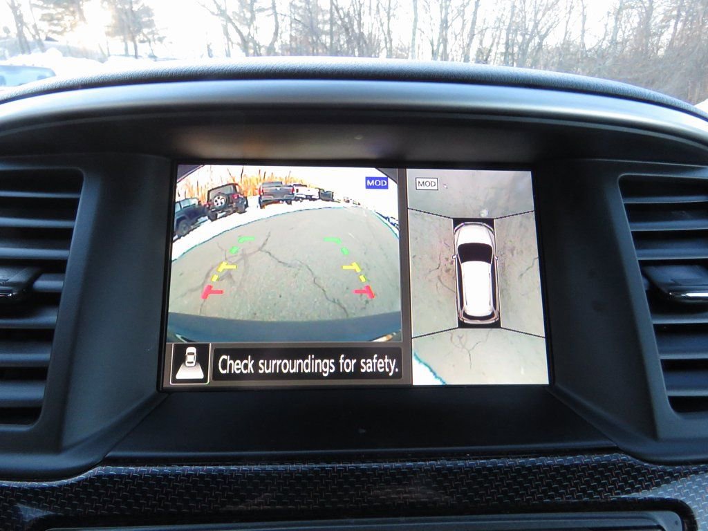 Used 2020 Nissan Pathfinder SL image 29