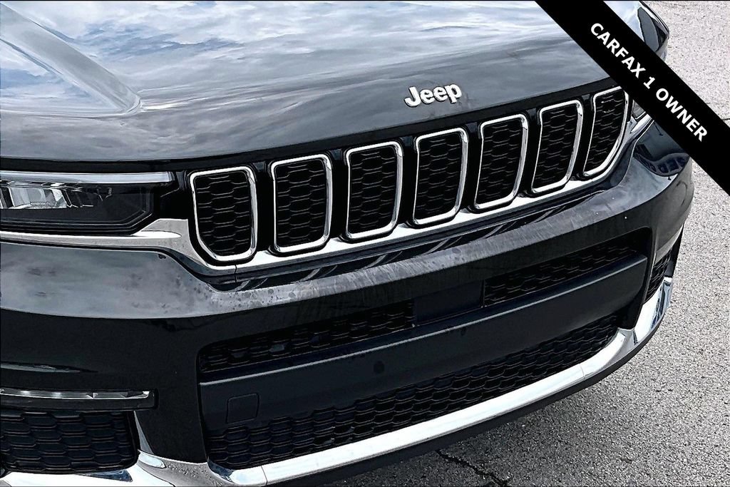Used 2024 Jeep Grand Cherokee L Limited AWD/4WD image 34
