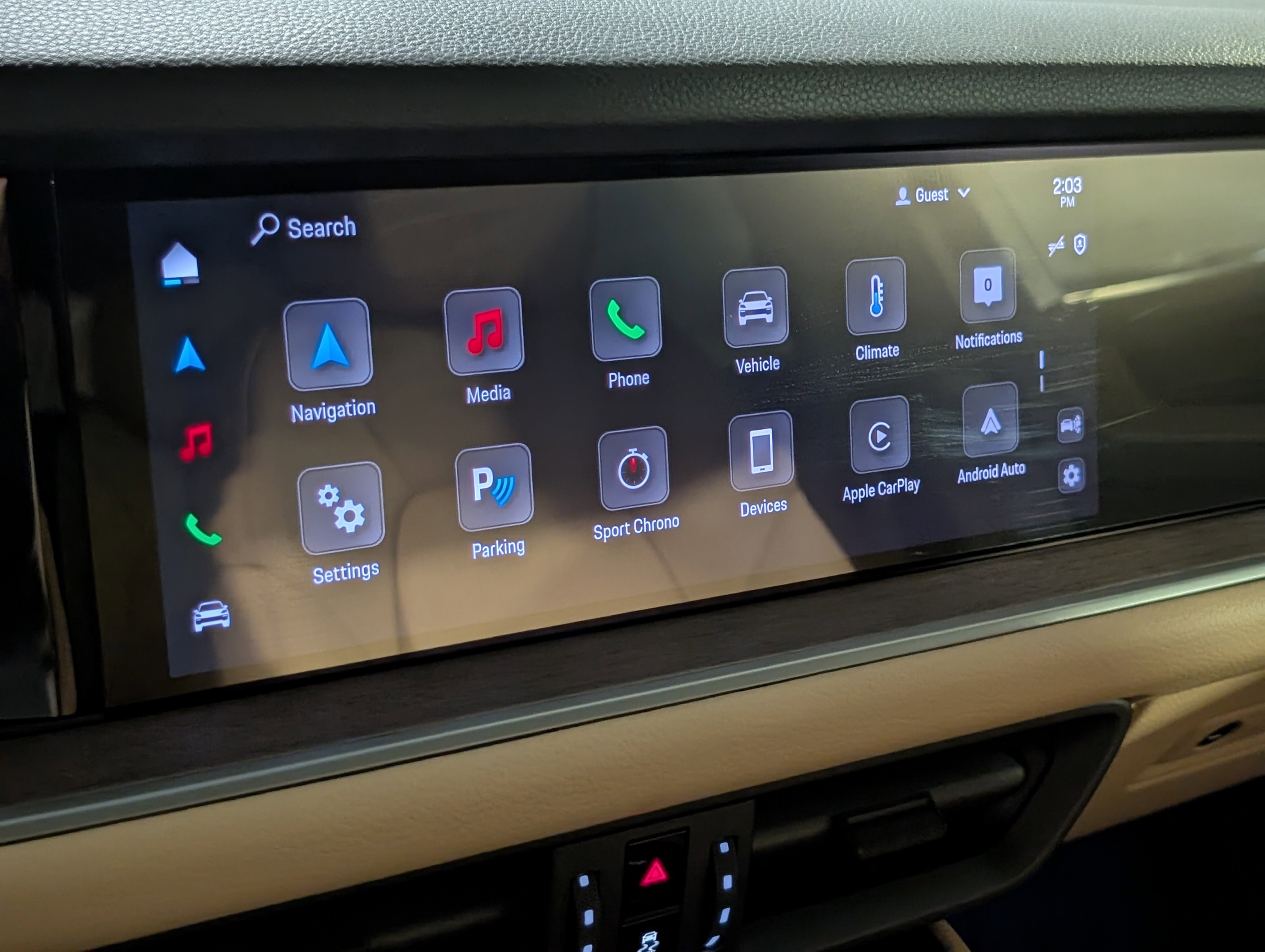 Certified 2025 Porsche Cayenne Coupe image 34