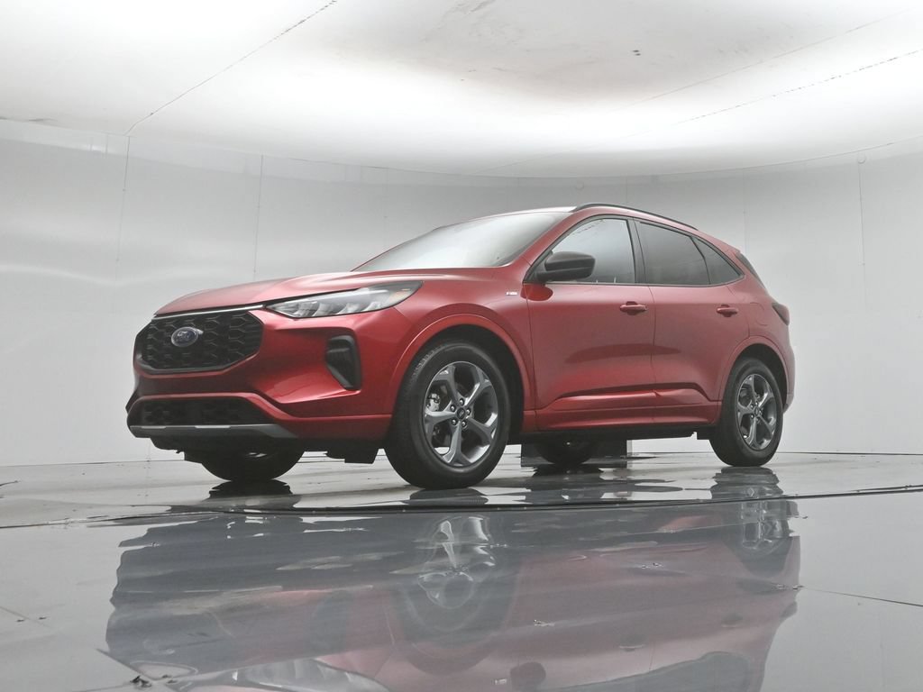 Used 2023 Ford Escape ST-Line w/ Tech Pack #1 FWD image 45