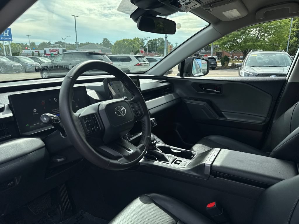 Used 2026 Toyota RAV4 XLE Premium AWD/4WD image 15
