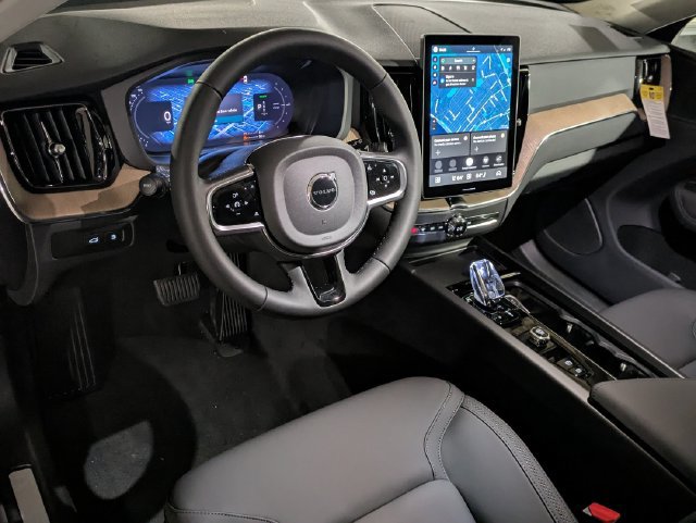 New 2026 Volvo XC60 T8 Core w/ Climate Package AWD/4WD image 12