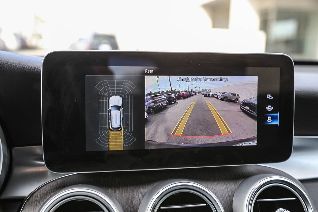 Used 2022 Mercedes-Benz GLC 300 image 23