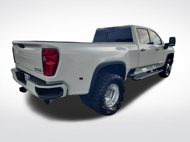 Used 2024 Chevrolet Silverado 3500 High Country w/ High Country Premium Package AWD/4WD image 5