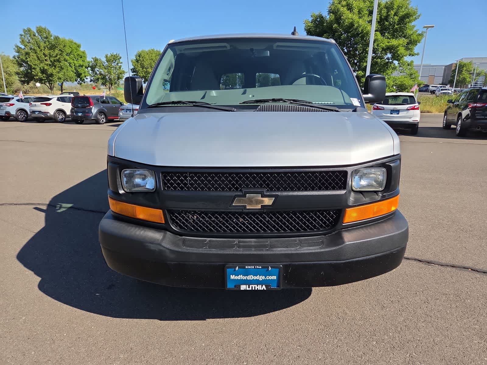 Used 2017 Chevrolet Express 2500 LS RWD image 14