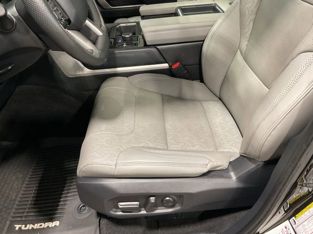 Used 2022 Toyota Tundra Limited AWD/4WD image 10