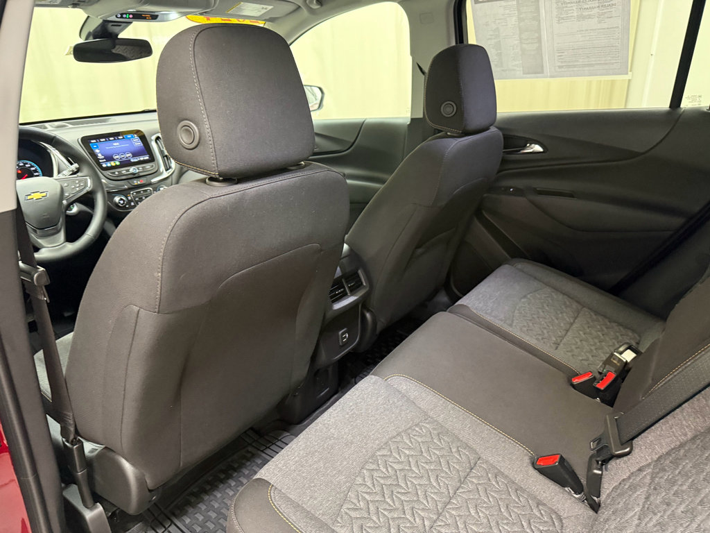 Certified 2024 Chevrolet Equinox LT FWD image 19