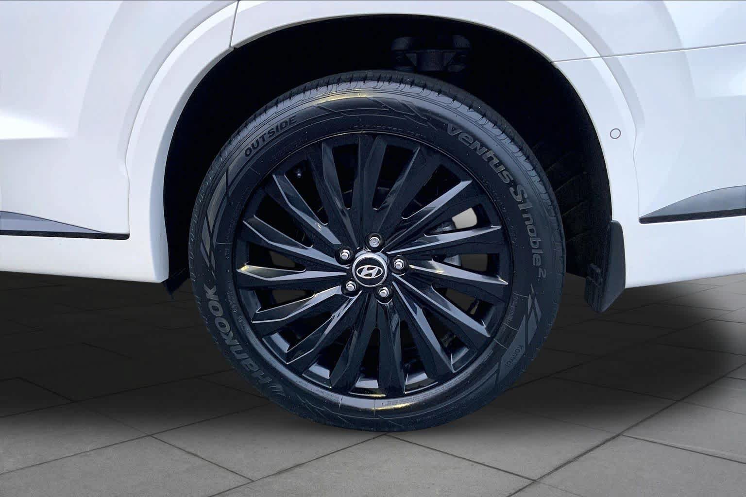 Used 2024 Hyundai Palisade Calligraphy AWD/4WD image 10