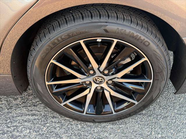 Certified 2024 Toyota Camry SE w/ Convenience Package FWD image 31