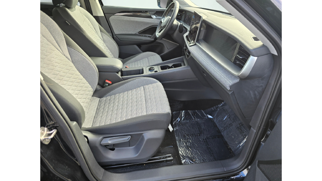 Used 2026 Volkswagen Tiguan S AWD/4WD image 37