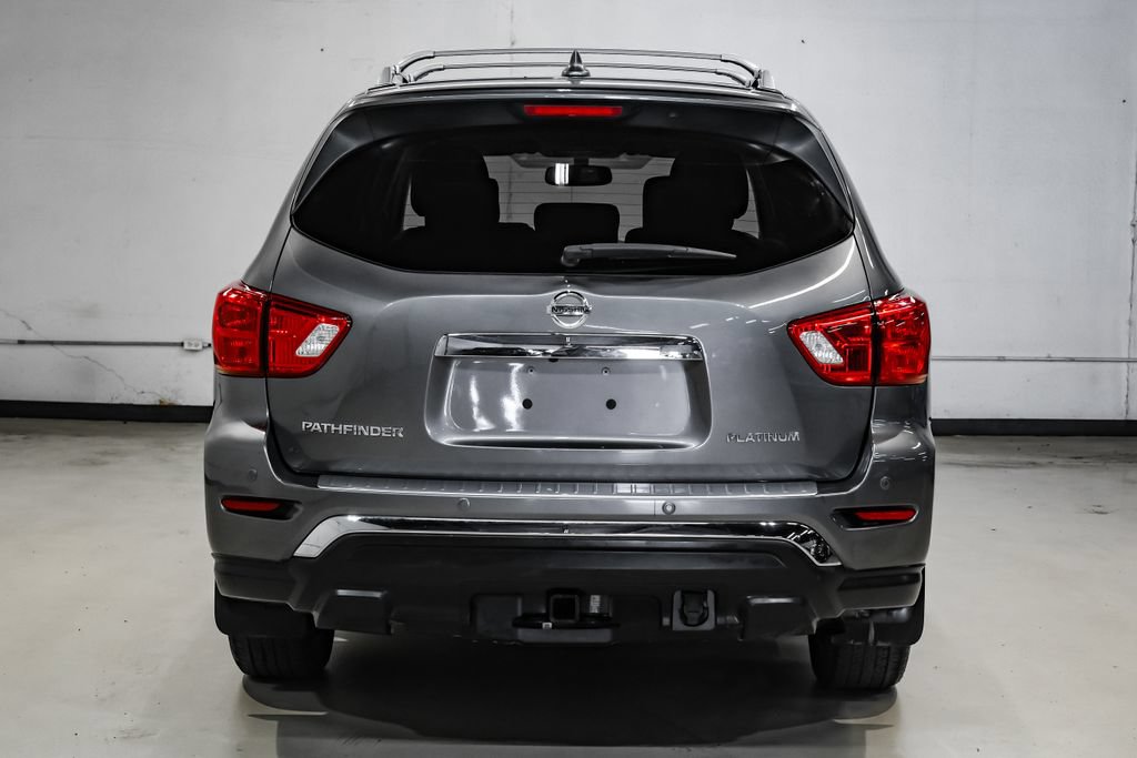 Used 2020 Nissan Pathfinder Platinum FWD image 11