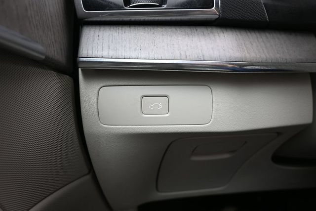 Used 2023 Volvo XC90 B6 Plus w/ Protection Package AWD/4WD image 29