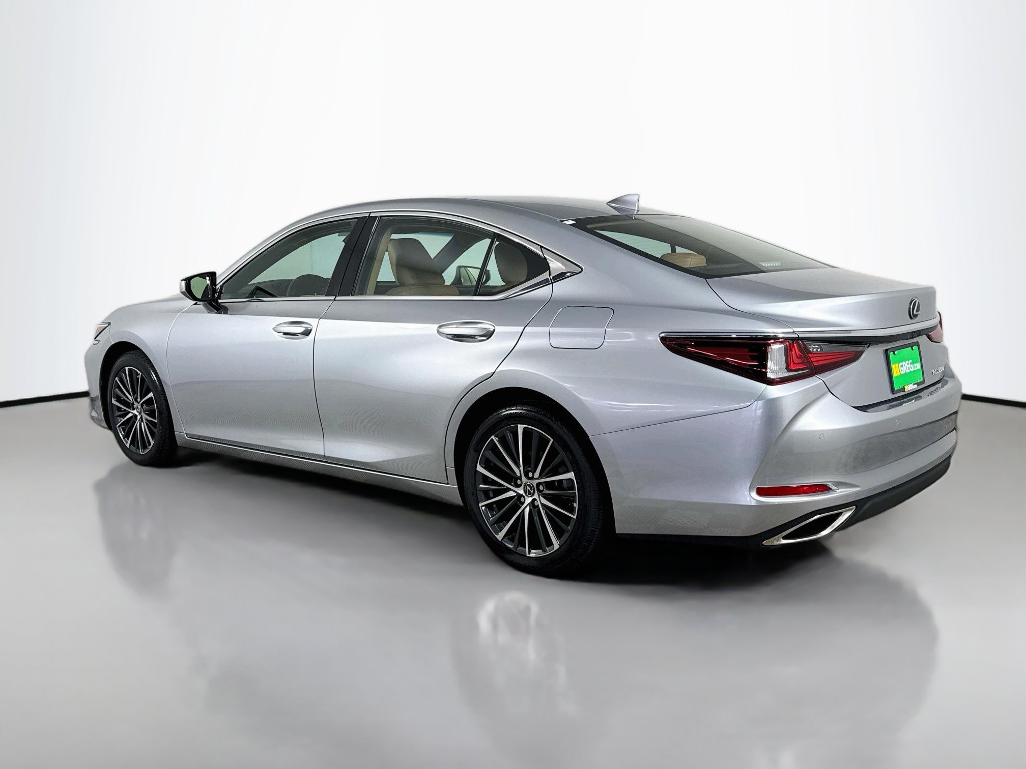 Used 2022 Lexus ES 350 w/ Premium Package FWD image 7