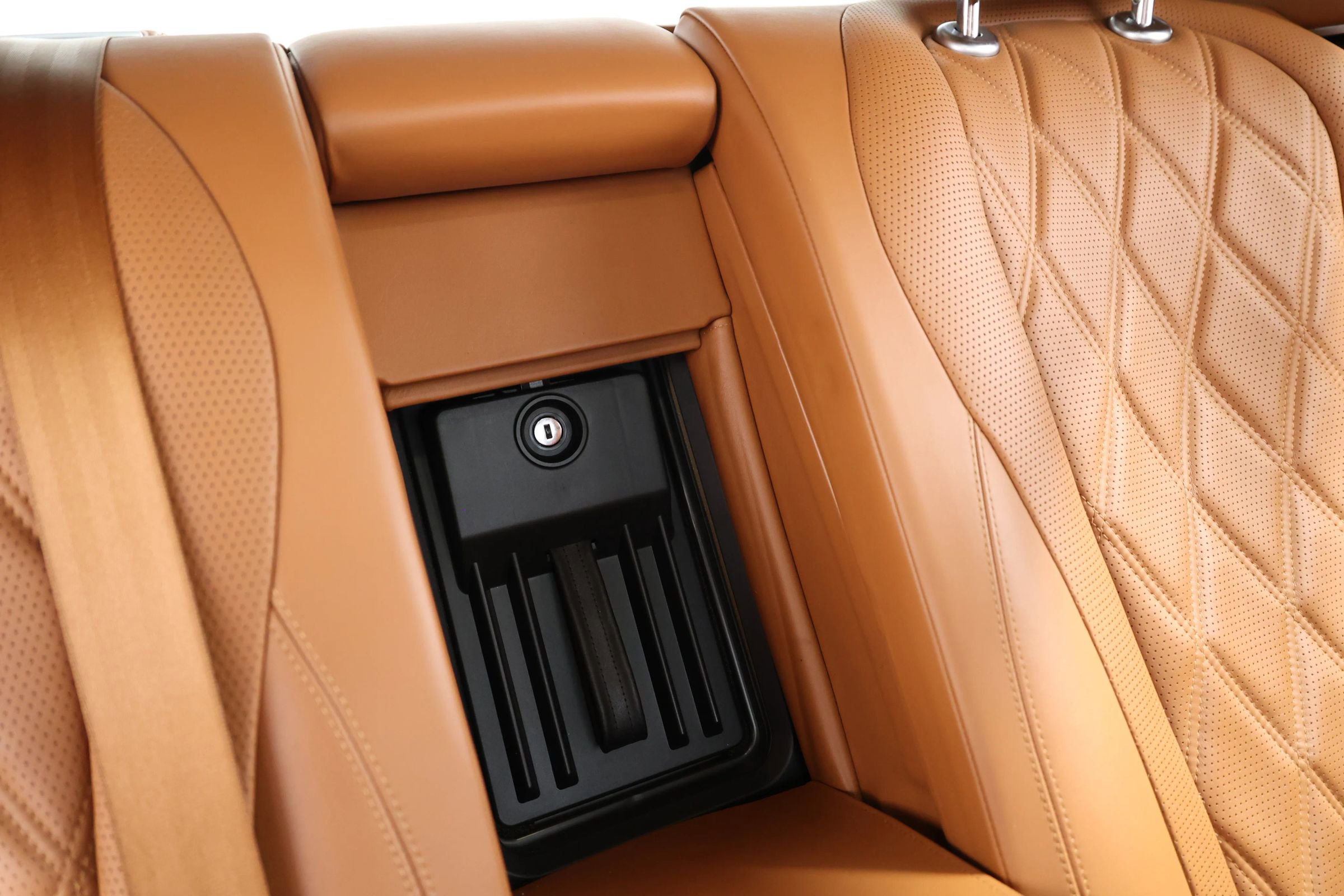 Used 2016 Bentley Flying Spur W12 AWD/4WD image 75
