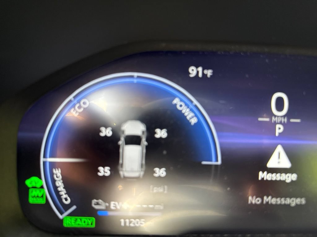 Used 2025 Toyota RAV4 XSE w/ Premium Package AWD/4WD image 11