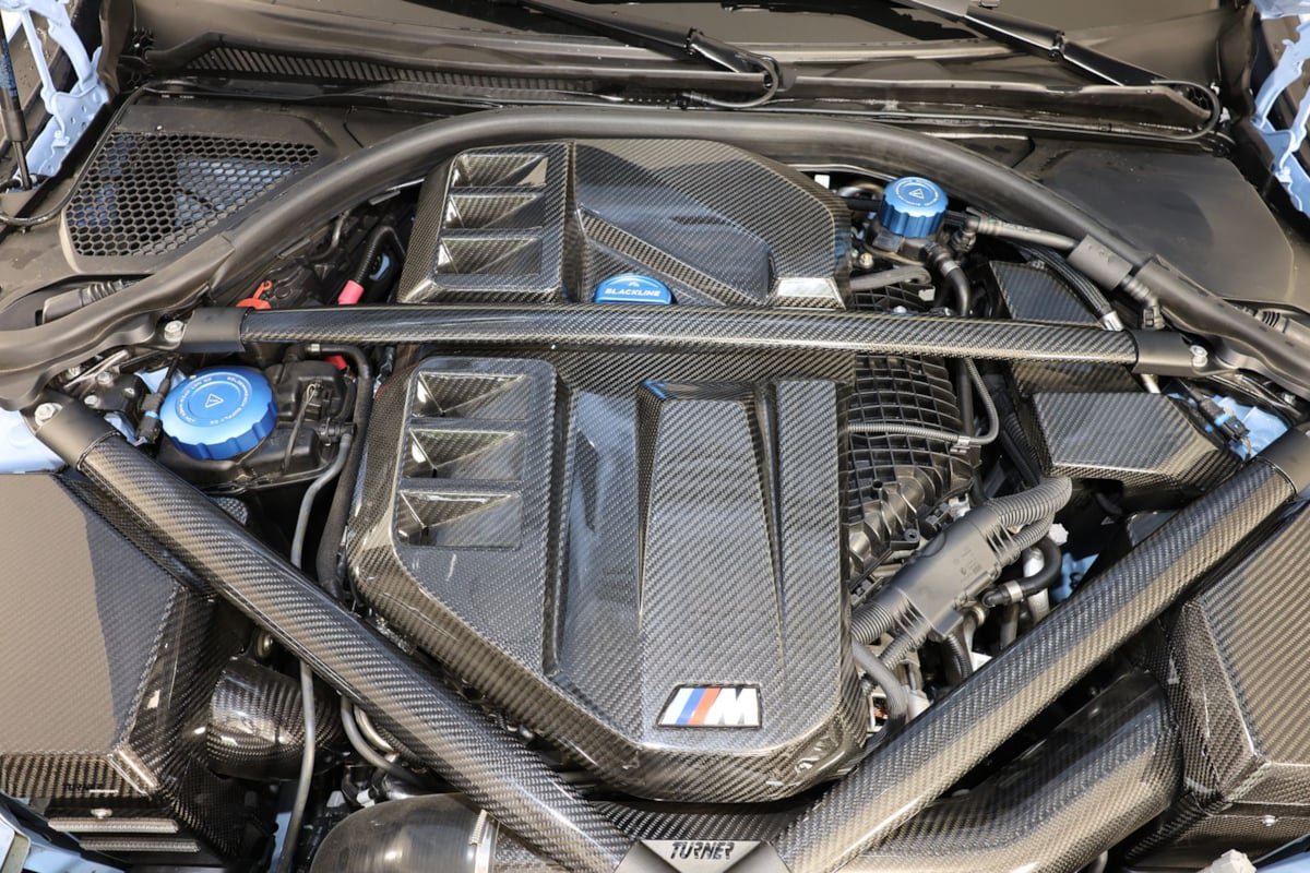 Used 2023 BMW M2 w/ Lighting Package RWD image 36