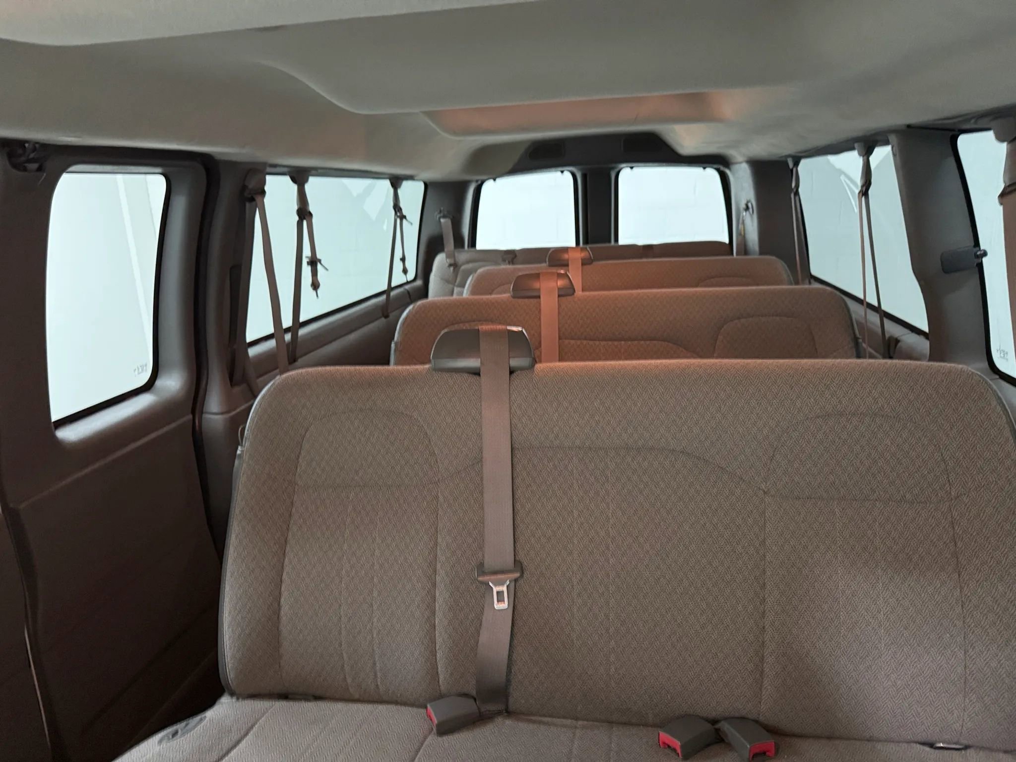 Used 2019 Chevrolet Express 3500 LS image 16