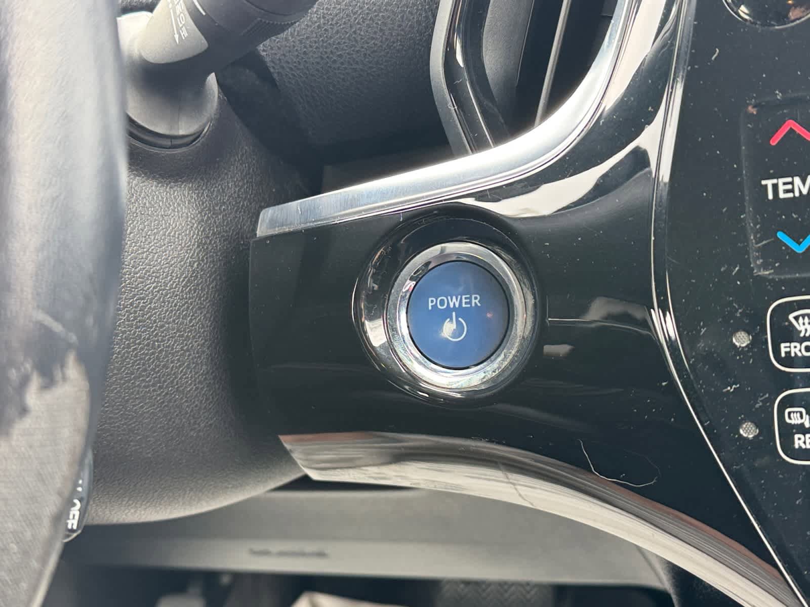 Used 2018 Toyota Prius Prime Premium FWD image 6