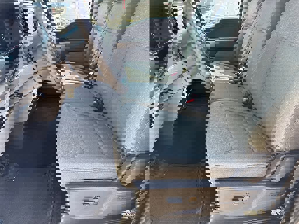 Used 2025 Ford F150 XLT w/ Equipment Group 301A Standard image 10