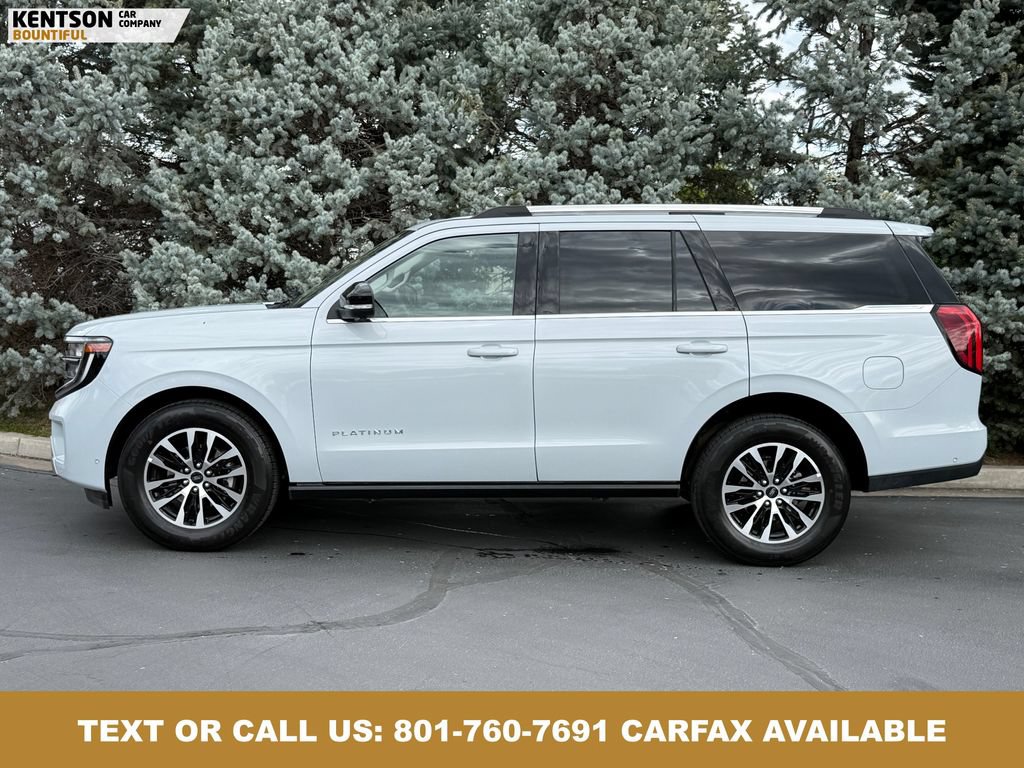 Used 2025 Ford Expedition Platinum AWD/4WD image 3