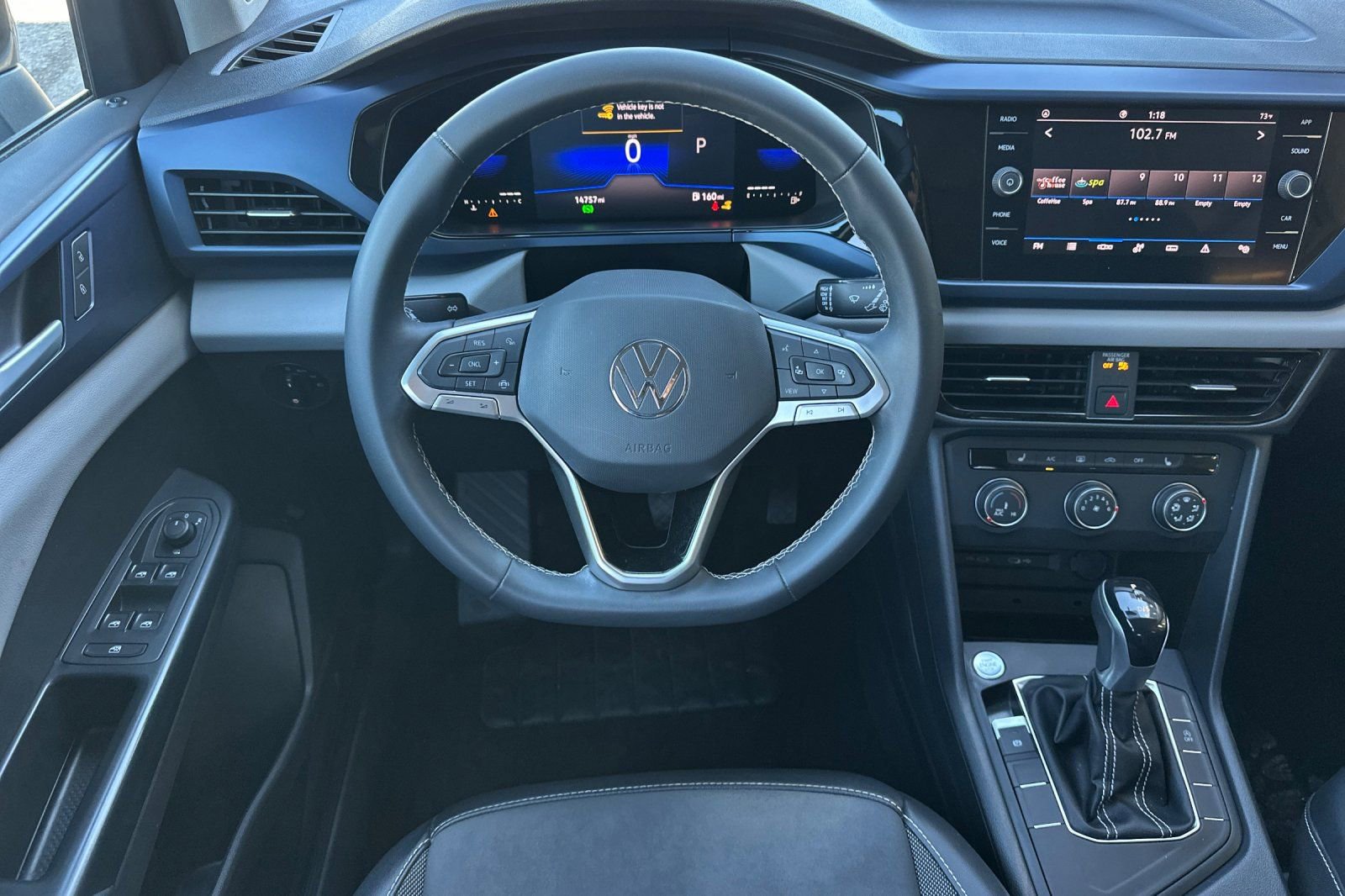 Used 2022 Volkswagen Taos SE image 14