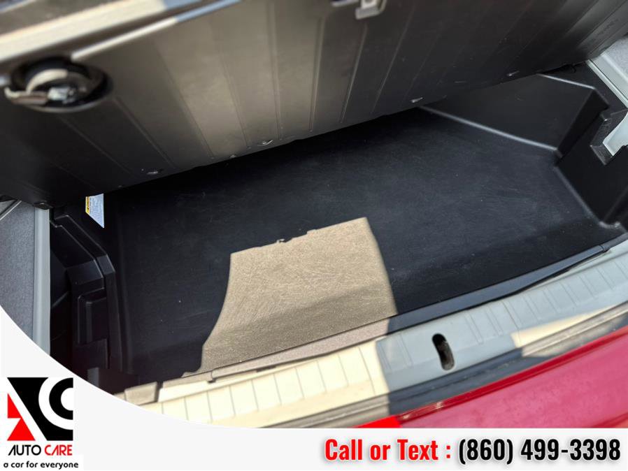 Used 2015 Toyota Prius Three w/ Solar Roof Package image 13