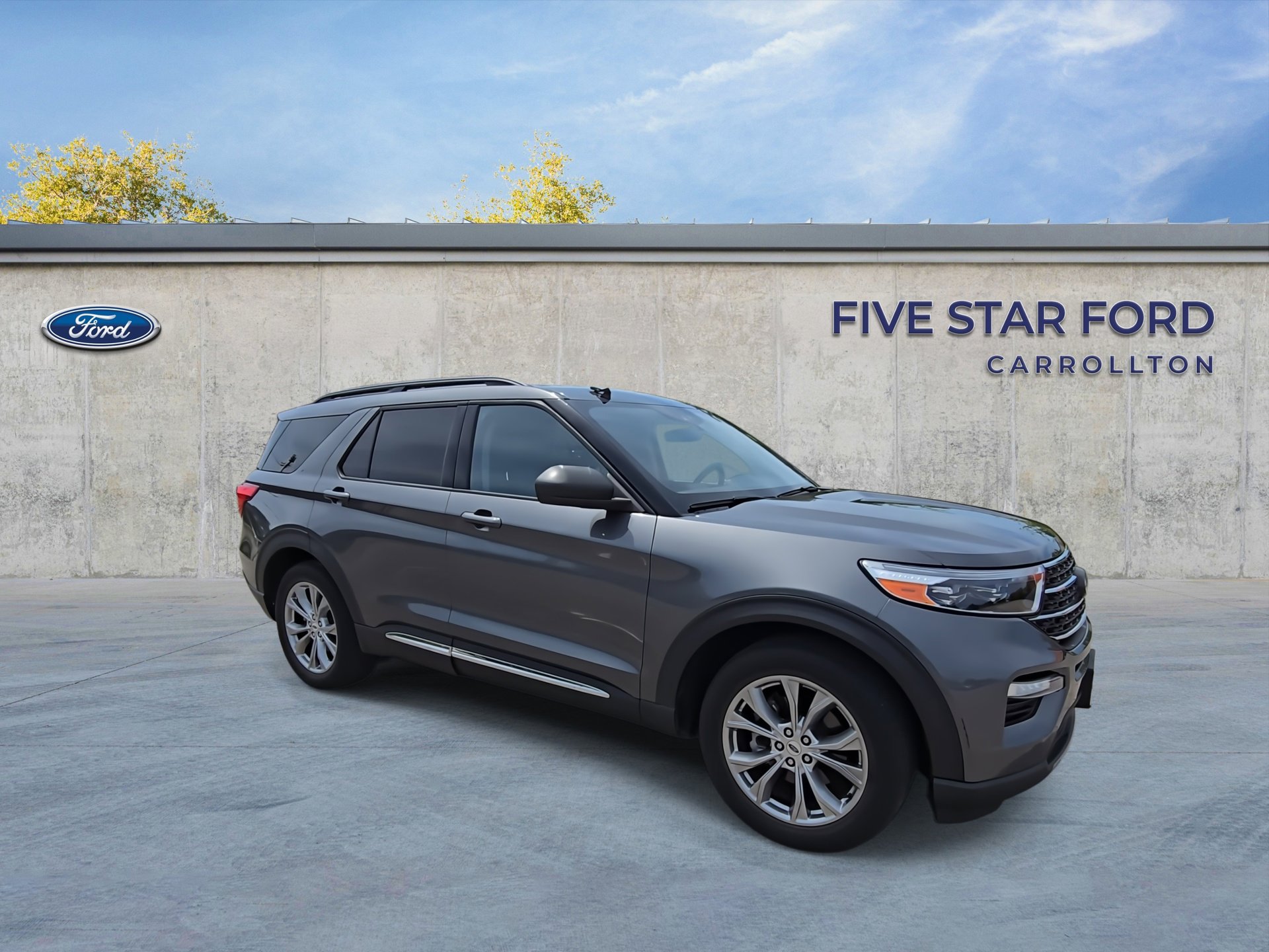 Certified 2023 Ford Explorer XLT w/ Equipment Group 202A image 2