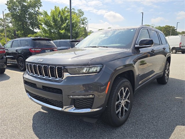 New 2025 Jeep Grand Cherokee L Limited image 15