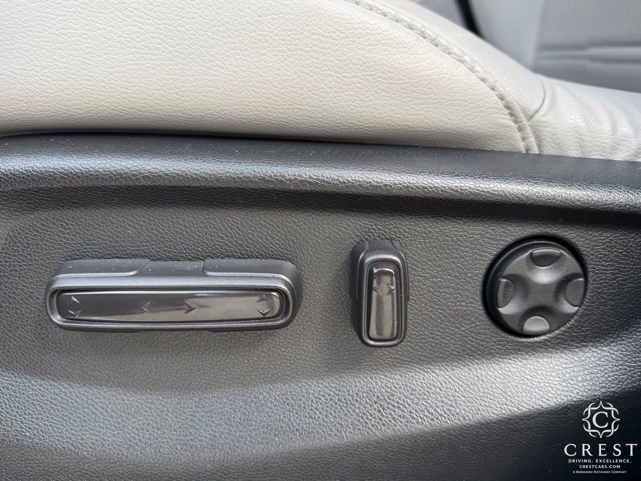 Used 2018 Honda CR-V EX-L image 12