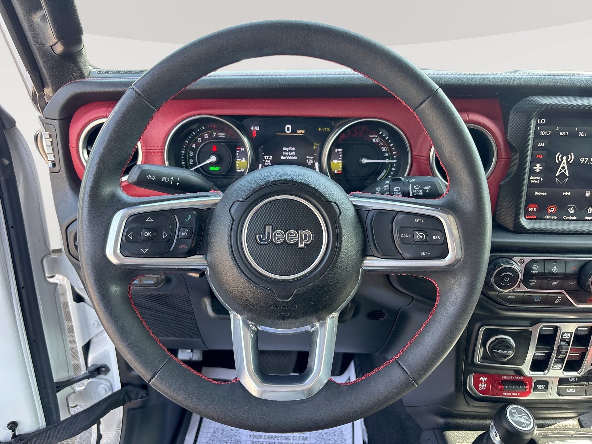 Used 2023 Jeep Wrangler Unlimited Rubicon 4xe AWD/4WD image 11