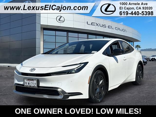 Used 2024 Toyota Prius Prime FWD image 1