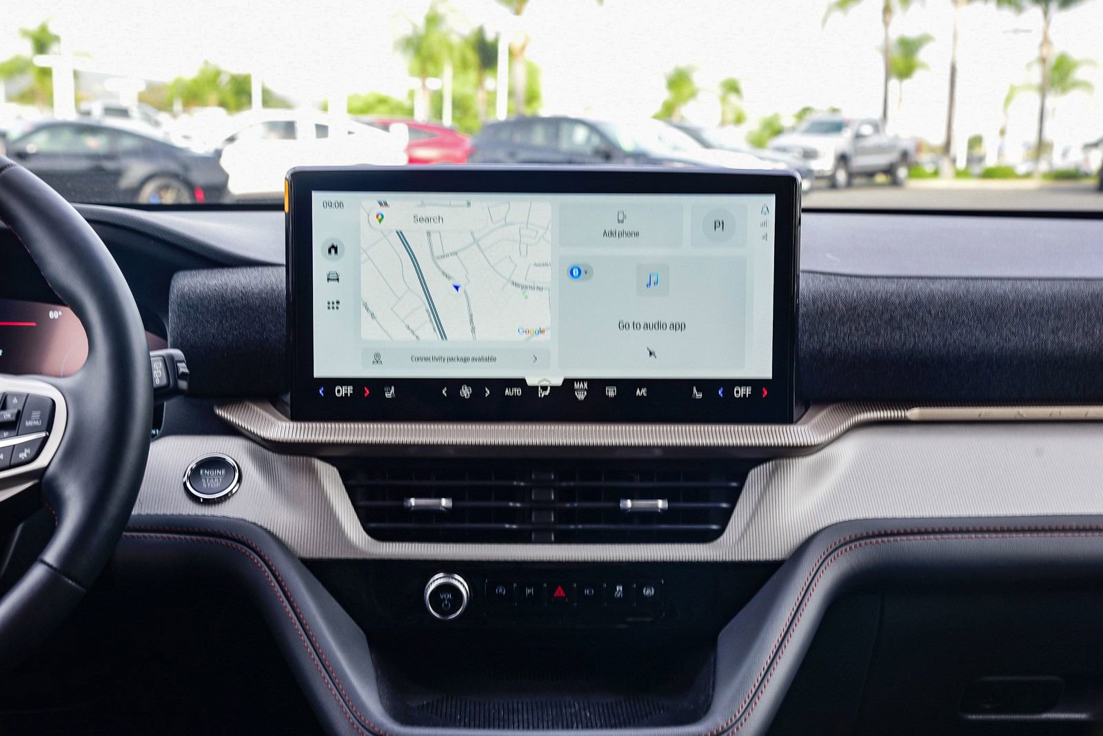 Used 2026 Ford Explorer Active w/ Active Comfort Package image 13