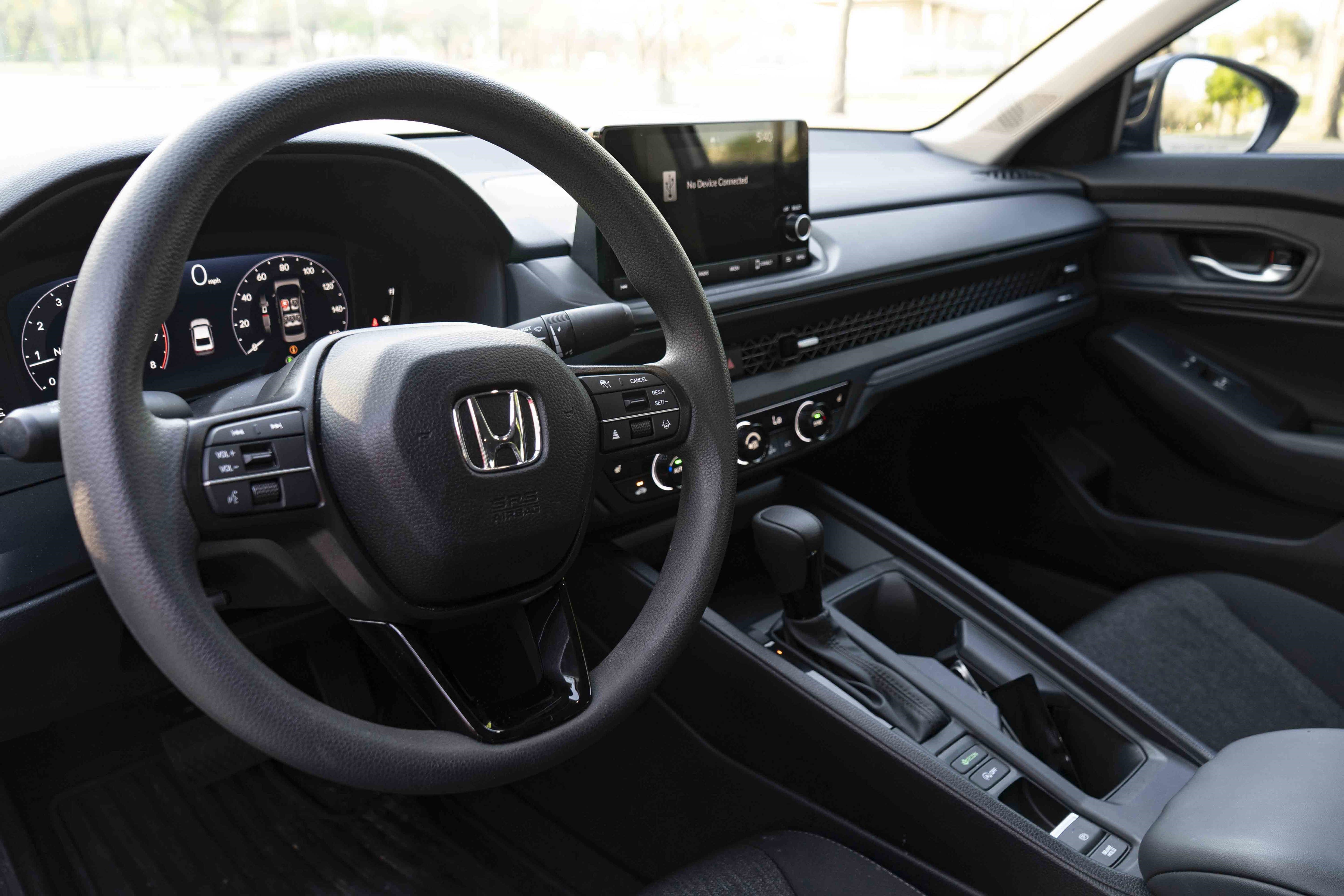 Used 2025 Honda Accord SE image 16