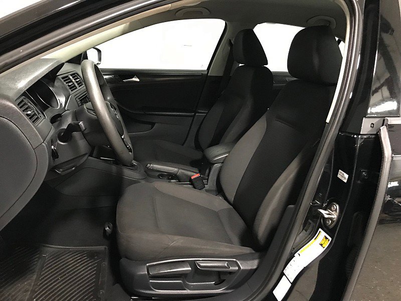 Used 2016 Volkswagen Jetta S image 11