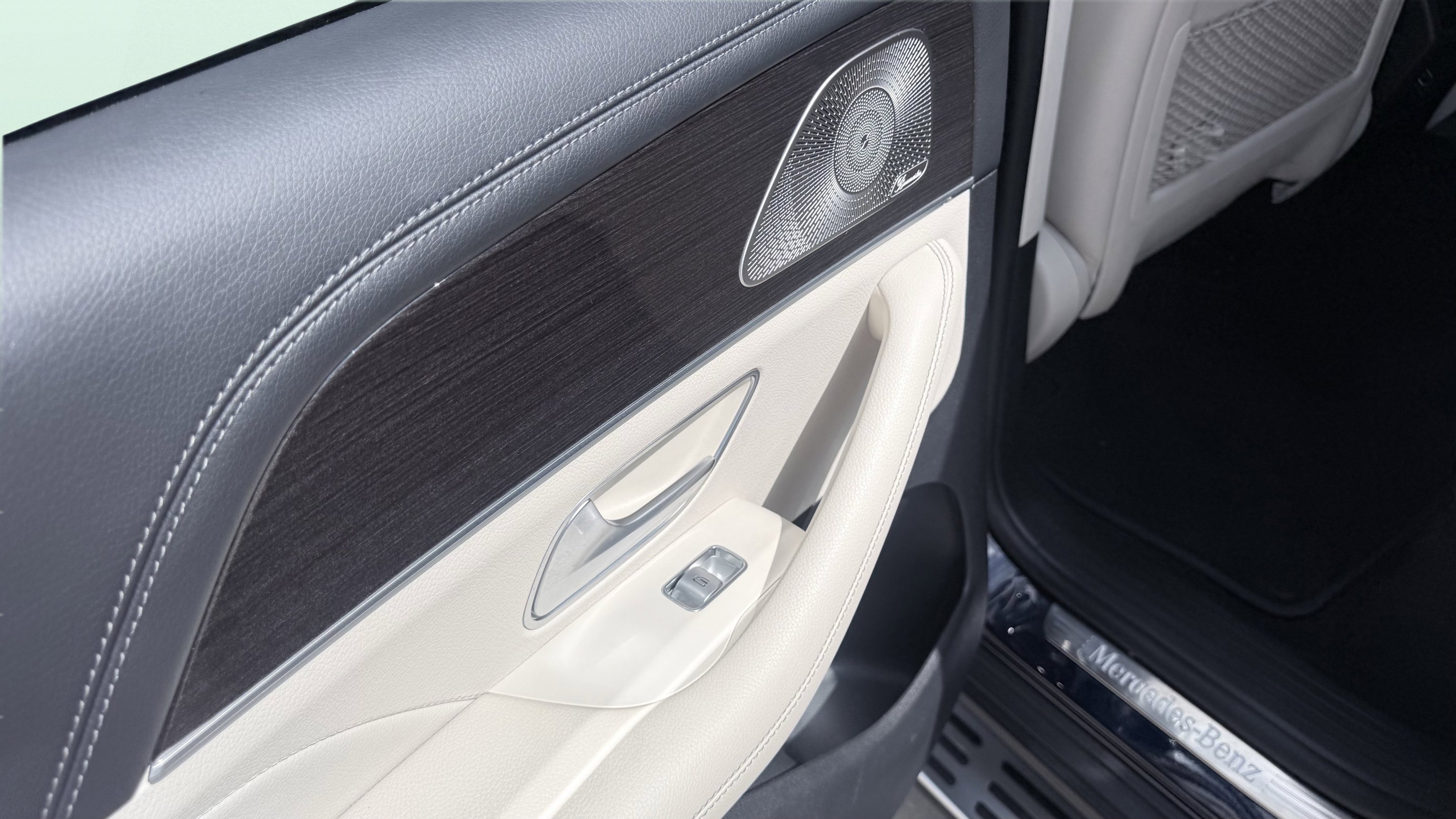 Used 2022 Mercedes-Benz GLE 350 image 30
