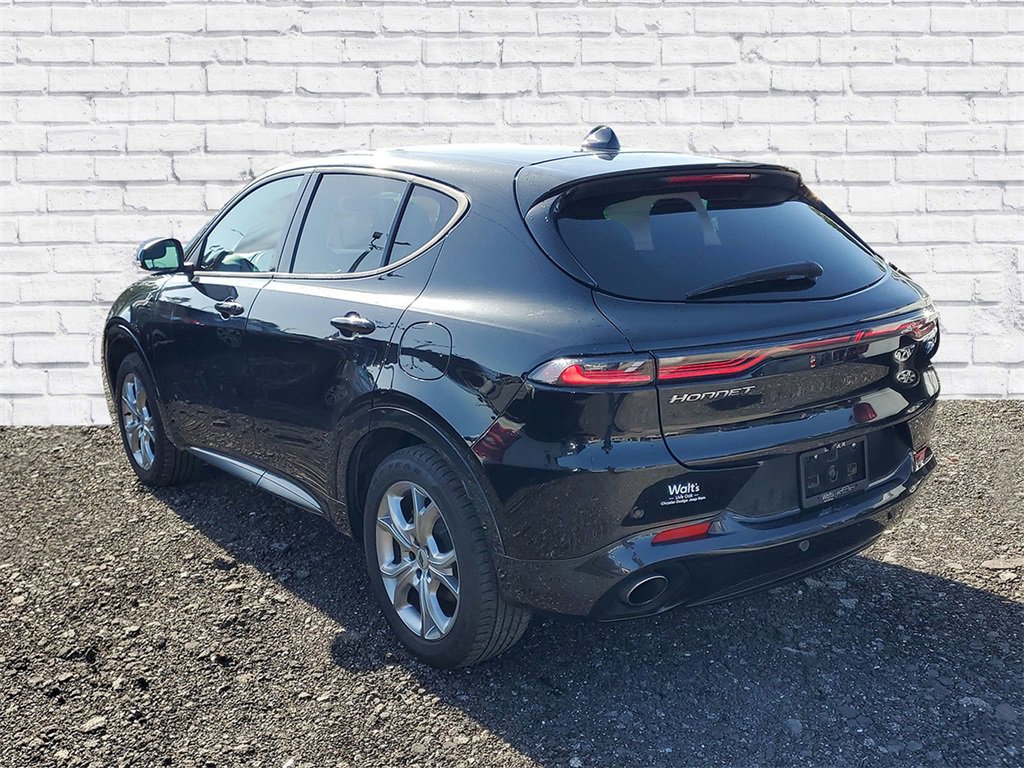 Used 2024 Dodge Hornet R/T image 3