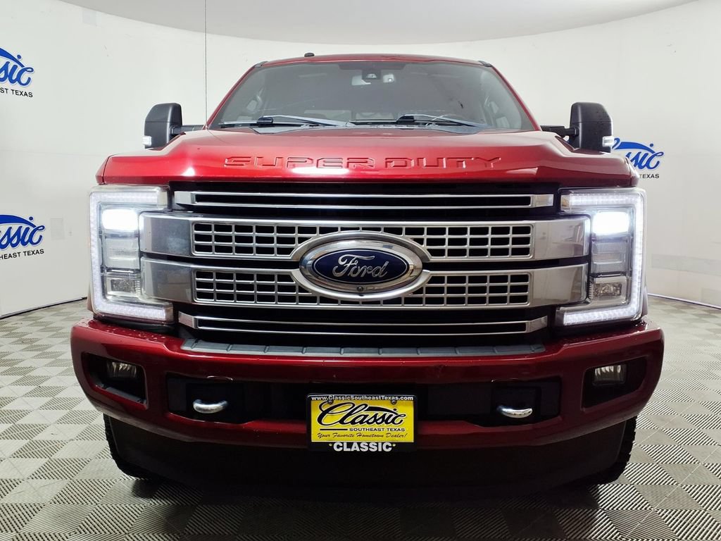 Used 2018 Ford F350 Platinum w/ Platinum Ultimate Package AWD/4WD image 3
