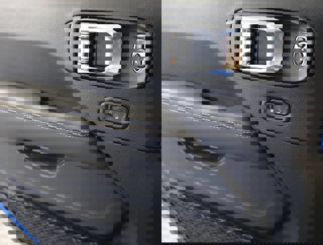 New 2025 Jeep Wrangler Unlimited Rubicon 392 image 29