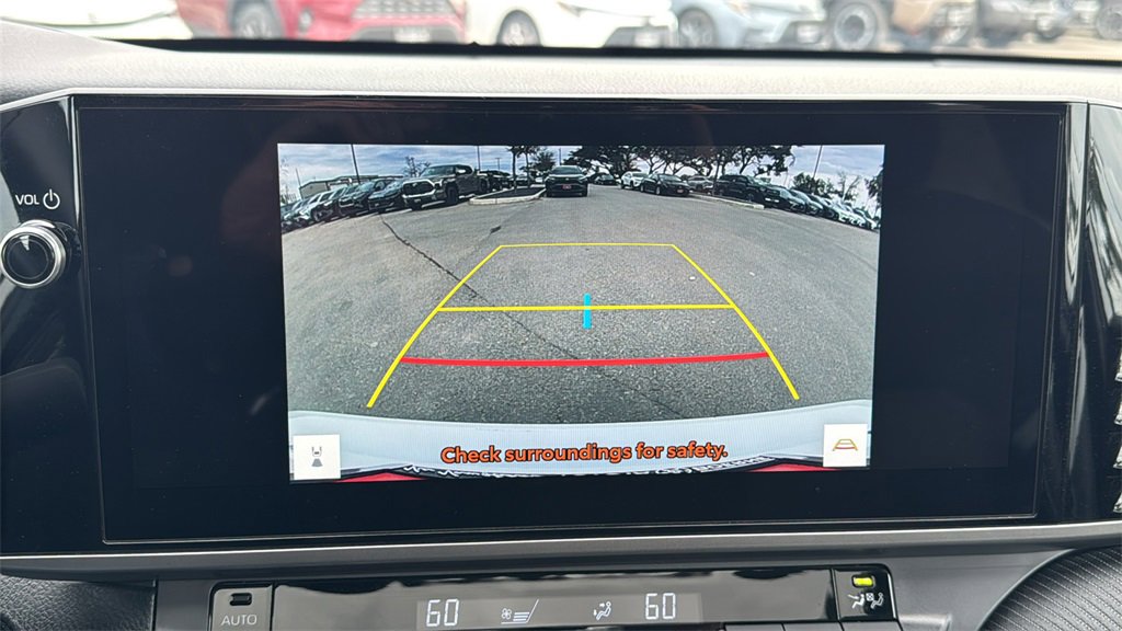 Certified 2025 Toyota Camry SE image 35