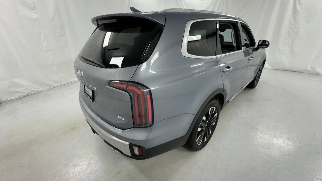 Used 2024 Kia Telluride SX Prestige AWD/4WD image 3