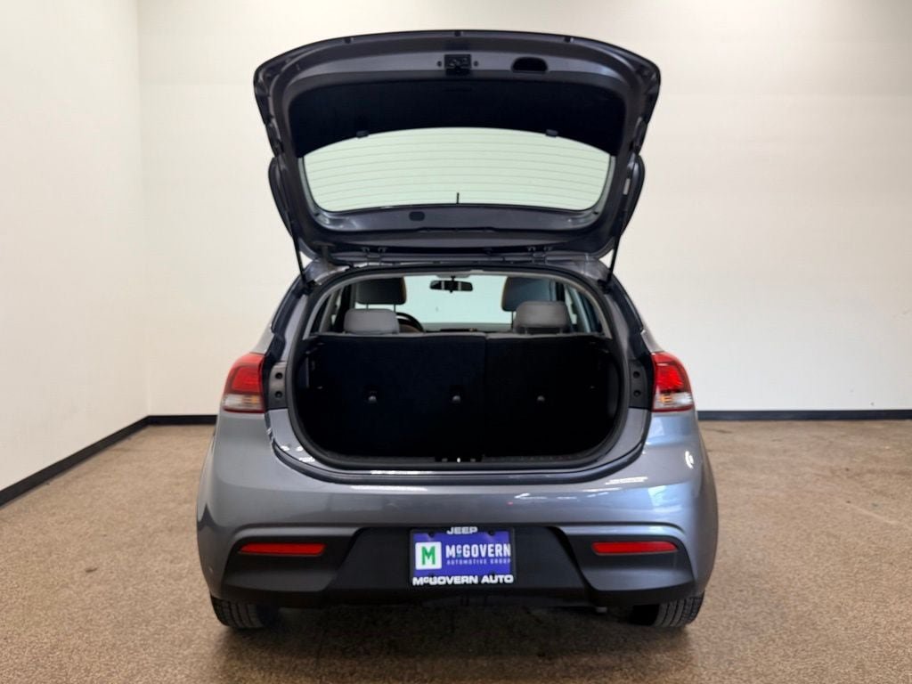 Used 2019 Kia Rio S FWD image 5