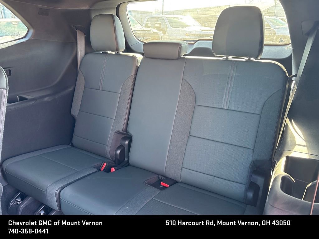 New 2026 GMC Acadia AT4 w/ LPO, Floor Liner Package image 28