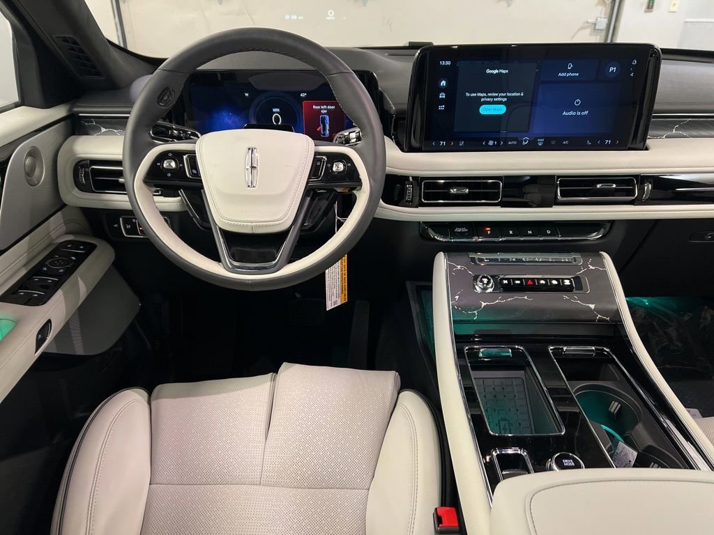 New 2026 Lincoln Aviator Black Label w/ Black Label Special Edition image 8