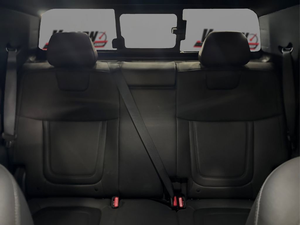 Used 2022 Hyundai Santa Cruz Limited image 16