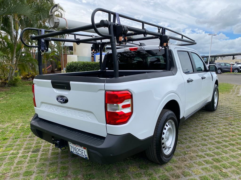 Used 2025 Ford Maverick XLT w/ Equipment Group 302A AWD/4WD image 7