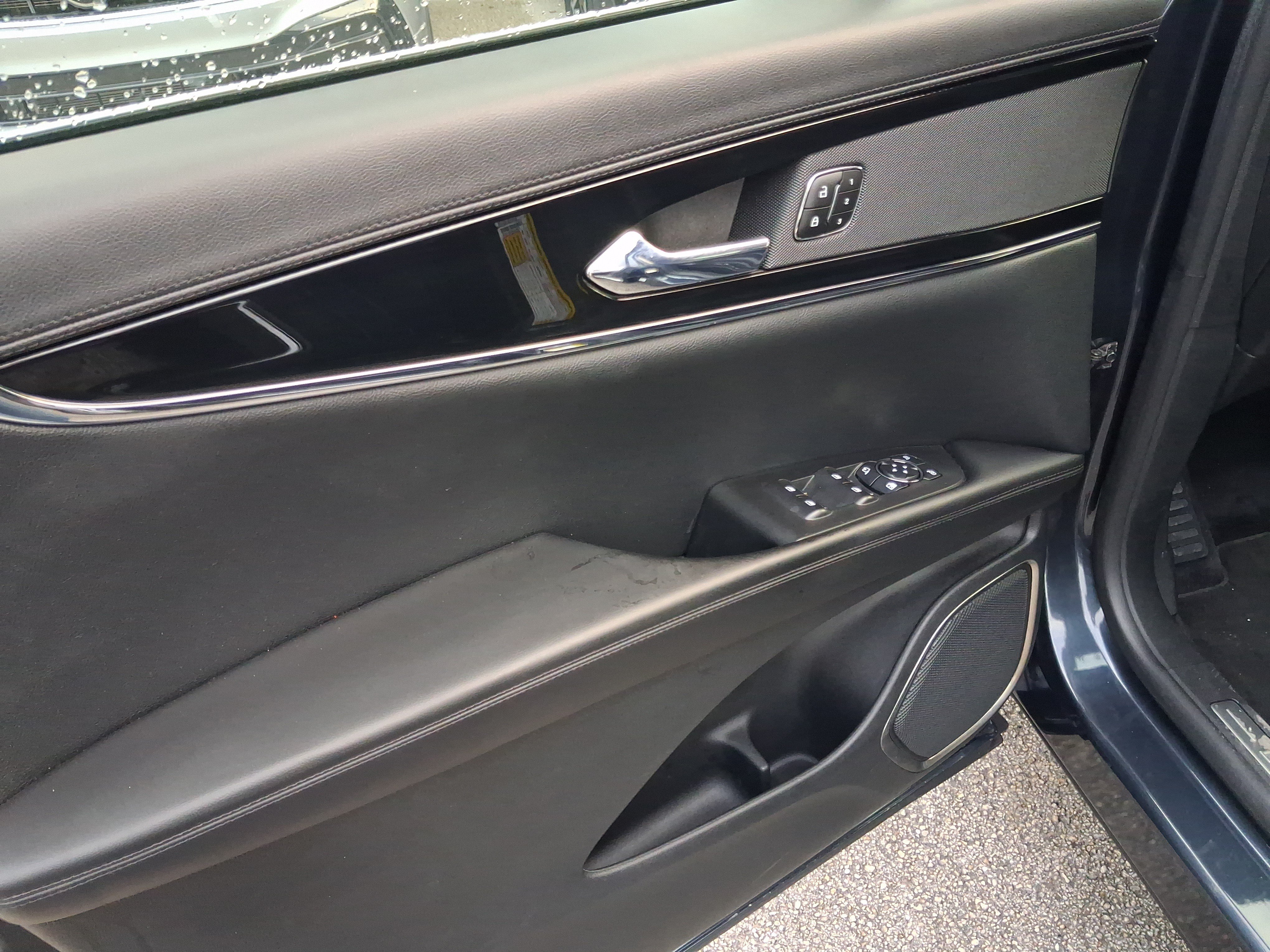 Certified 2023 Lincoln Nautilus AWD image 13
