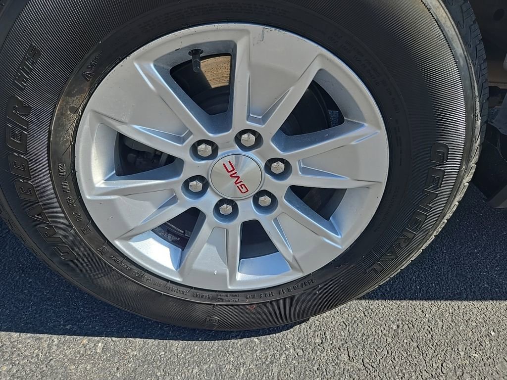 Used 2023 GMC Sierra 1500 Pro w/ Convenience Package image 32