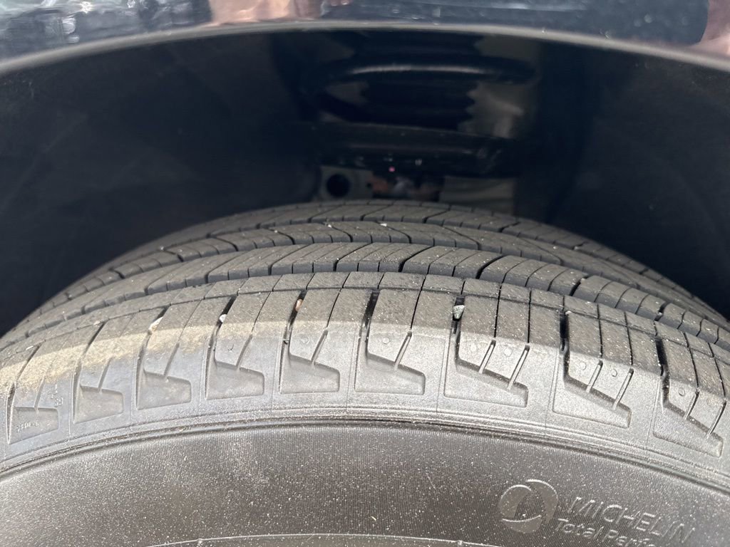 Used 2024 Chevrolet Equinox LS w/ LS Convenience Package FWD image 31